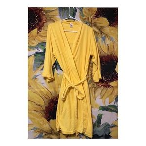 Yellow bathrobe